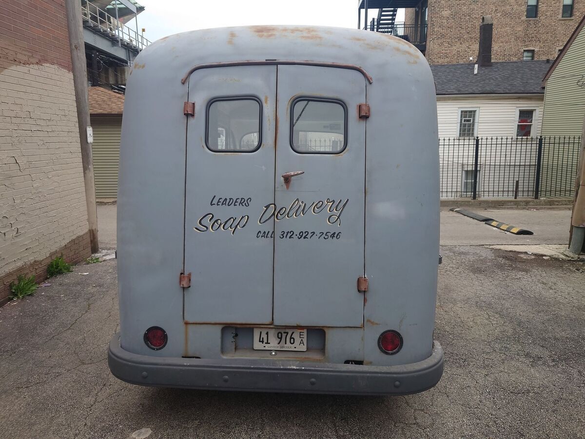 1950 International Harvester Metro - photo 11