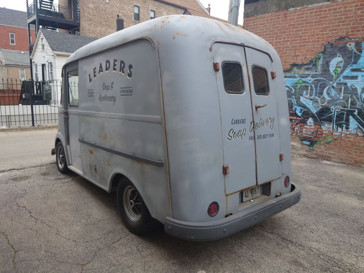 1950 International Harvester Metro - photo 12