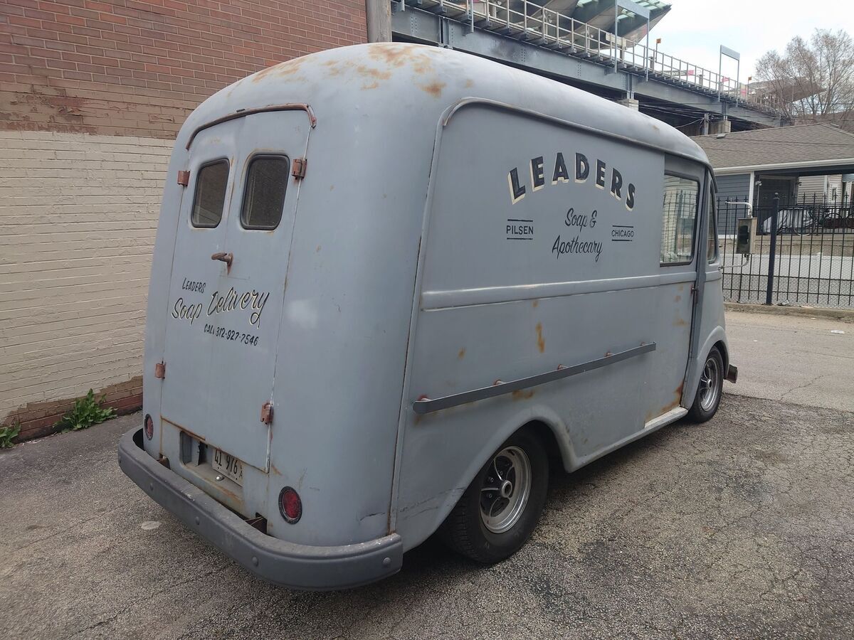 1950 International Harvester Metro - photo 3