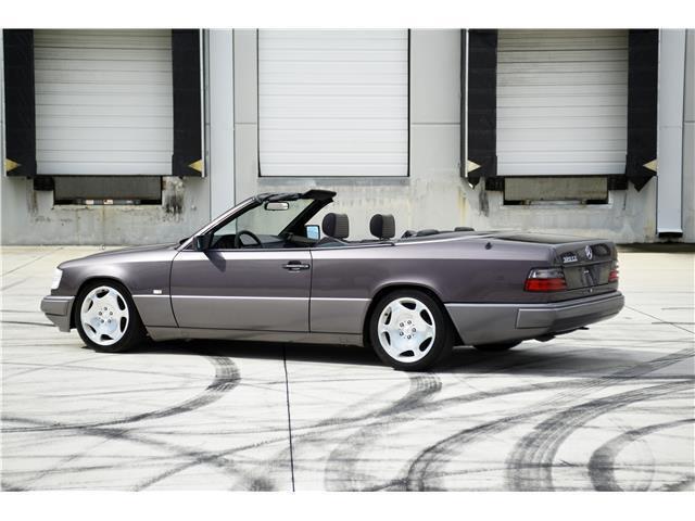 1993 Mercedes-Benz E-Class E320 Cabriolet - photo 11