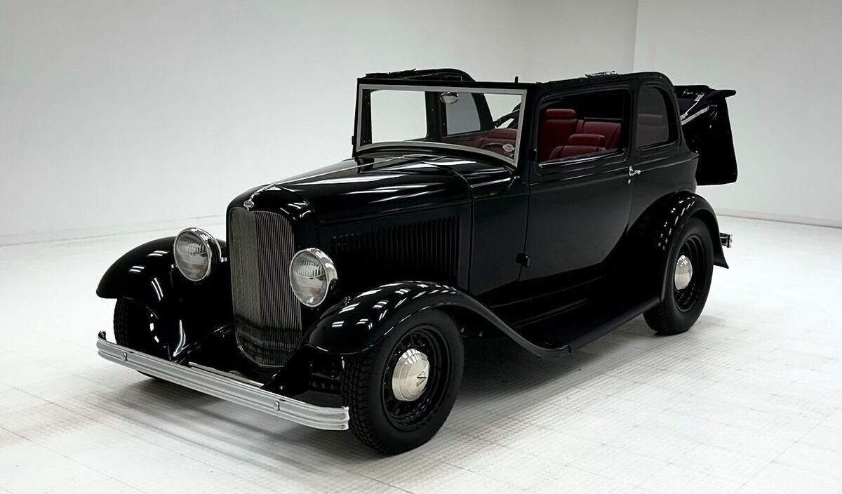 1932 Ford Model B 400 Convertible Sedan - photo 2
