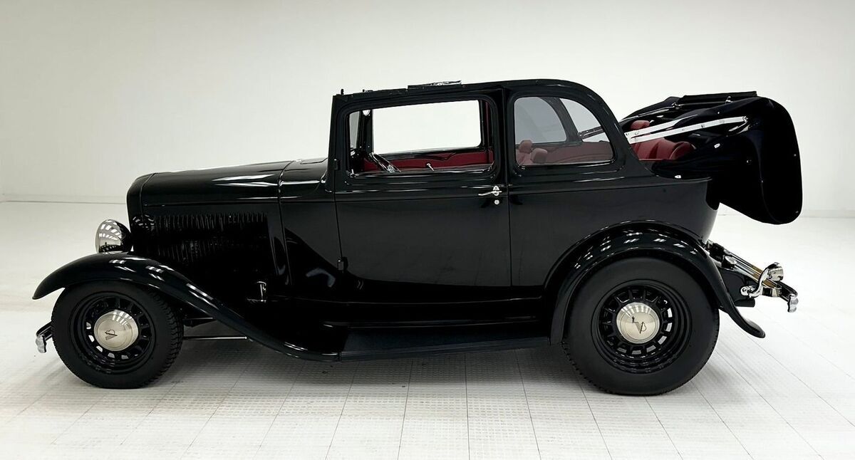 1932 Ford Model B 400 Convertible Sedan - photo 4