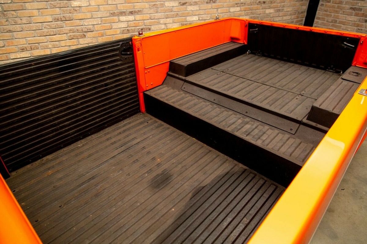 1963 Chevrolet Corvair 95 Rampside Pickup Truck - photo 11