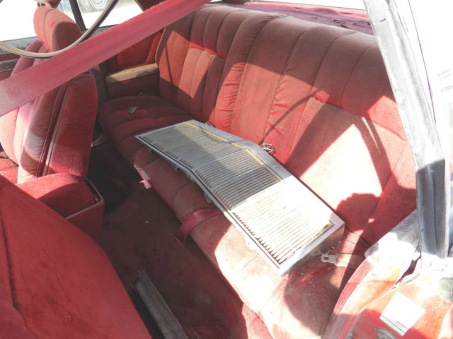 1981 Chrysler Cordoba Base - photo 4