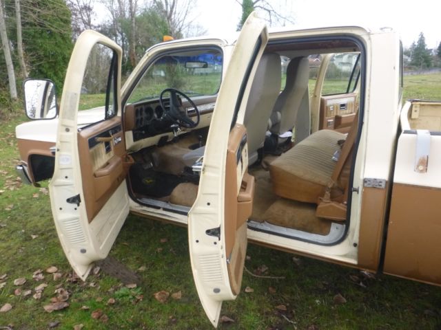 1990 Chevrolet C/K Pickup 3500 SILVERADO - photo 13