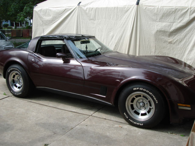 1980 Chevrolet Corvette base coupe - photo 4