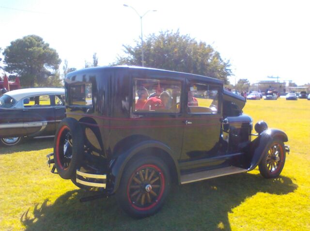 1927 Pontiac Model 6-27 Landau - photo 2