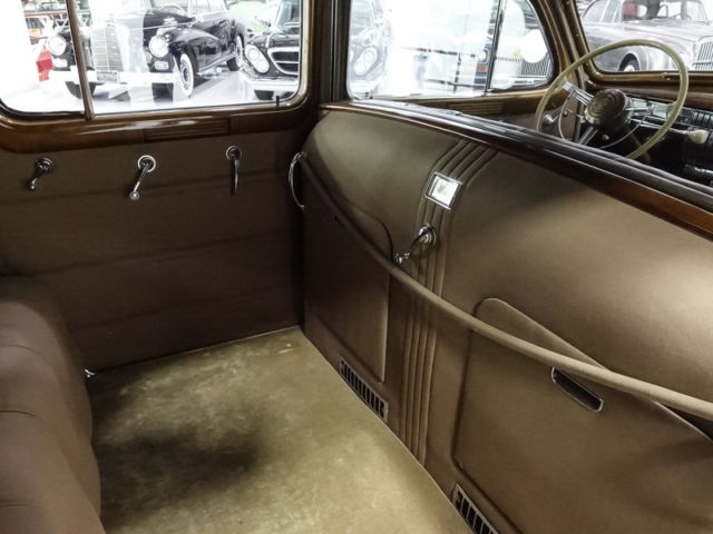 1940 Cadillac Fleetwood Series 75 Formal Sedan - photo 10