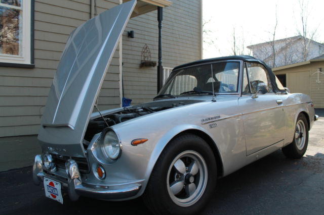 1969 Datsun 2000 - photo 10