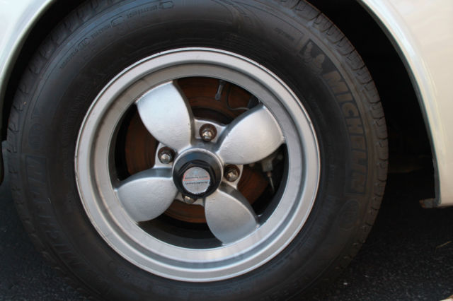 1969 Datsun 2000 - photo 9