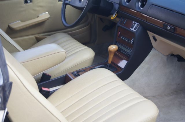 1985 Mercedes-Benz 300-Series W123 300CD - photo 8