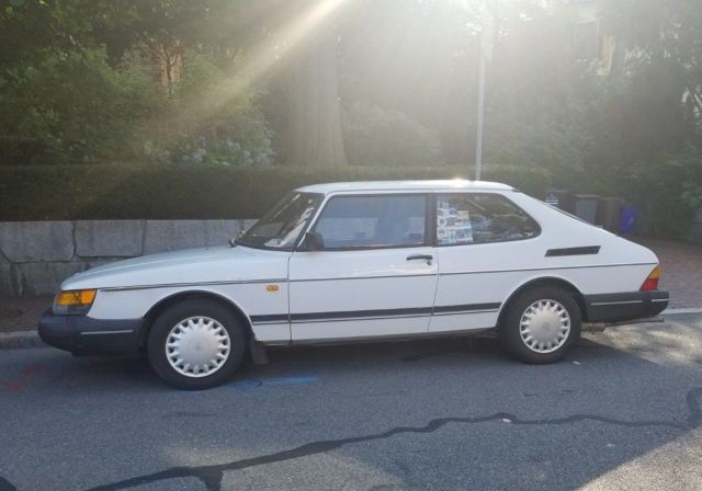 1993 Saab 900 - photo 2