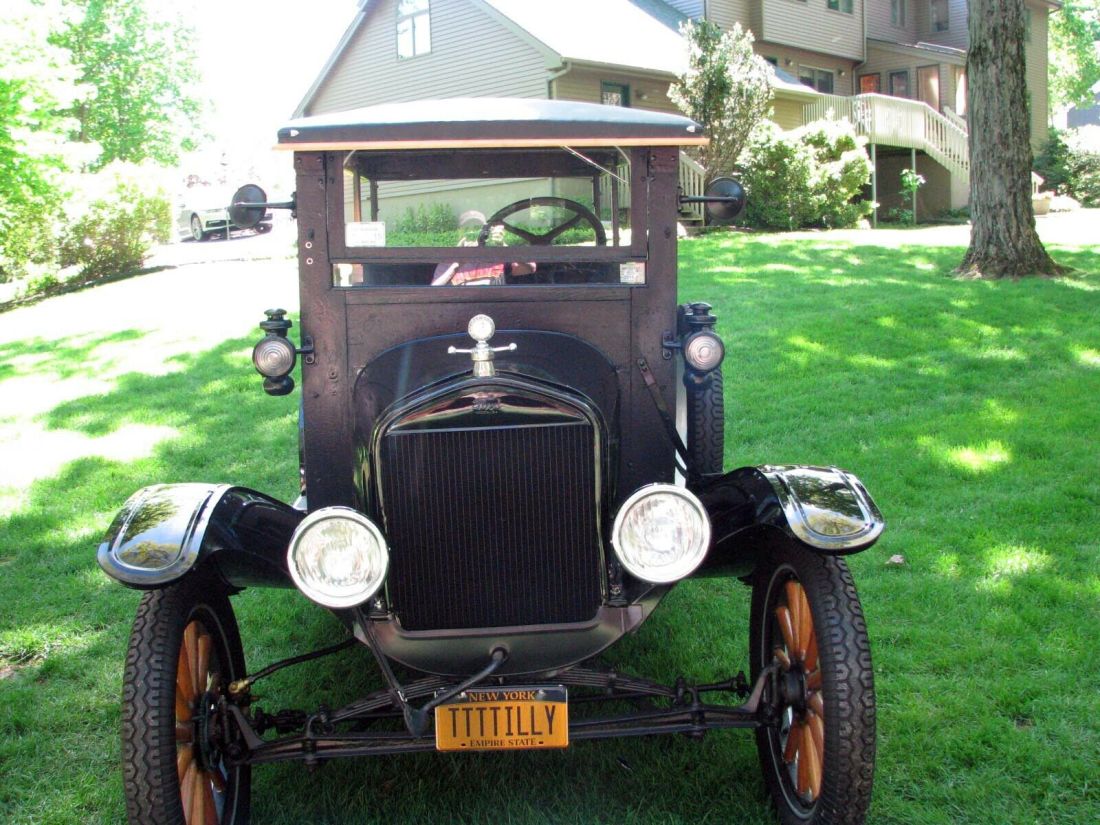 1925 Ford Model T - photo 3