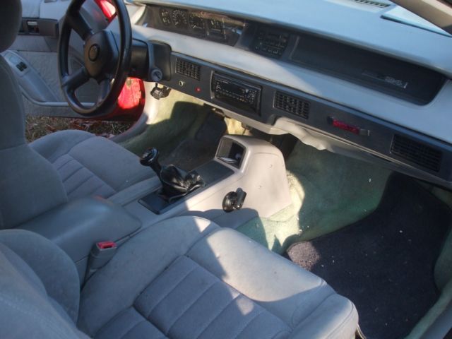 Rare classic car - 5 speed manual transmission with extended powertrain warranty 1992 Chevrolet Lumina Z-34