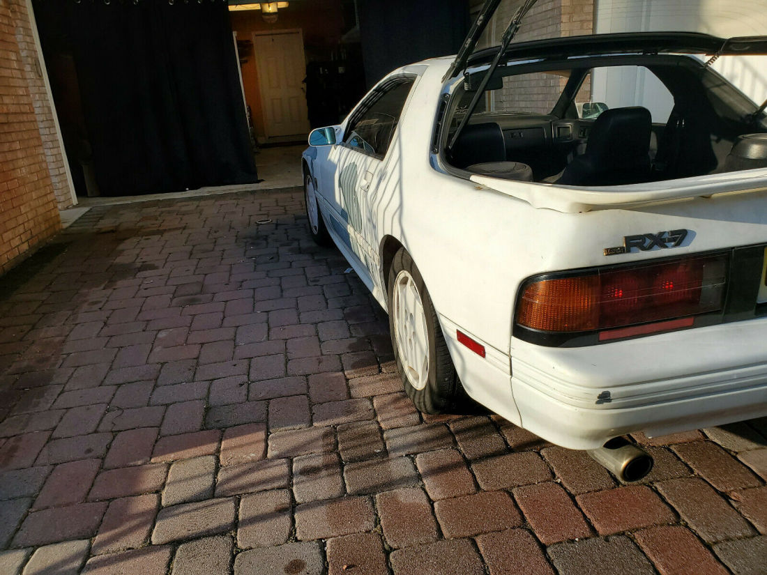 1988 Mazda RX-7 10th Anniveray Edition - photo 4