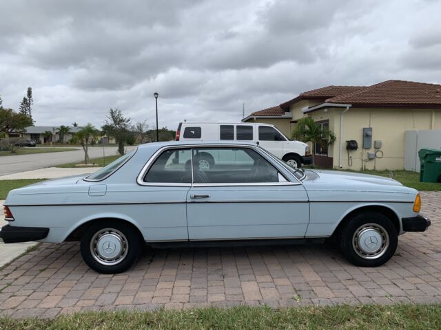 1979 Mercedes-Benz 300 CD 2 Door Coupe Diesel Rare Classic Low Miles - photo 4