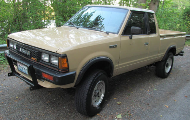 1984 Nissan 720 4WD King Cab - photo 2