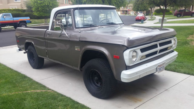 Rare Clean W100 Sweptline 4x4 Pickup! 1971 Dodge Power Wagon
