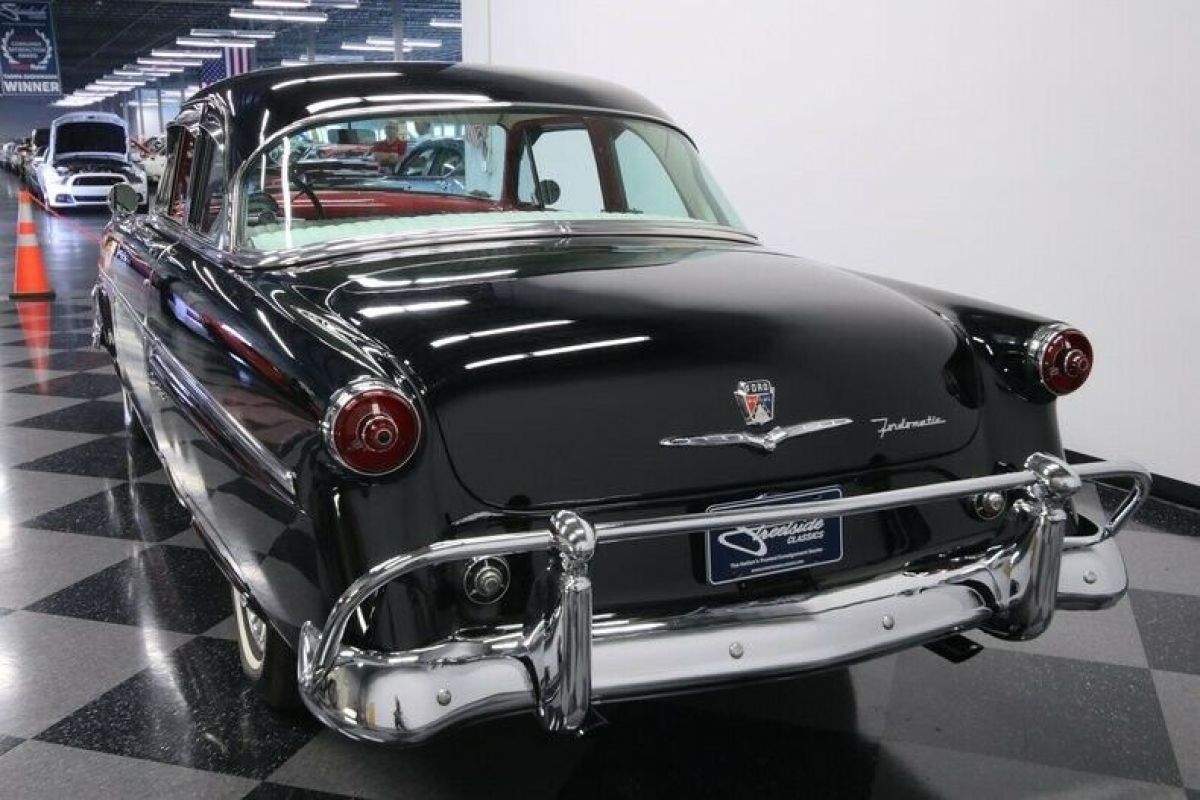 1954 Ford Other Club Coupe - photo 11