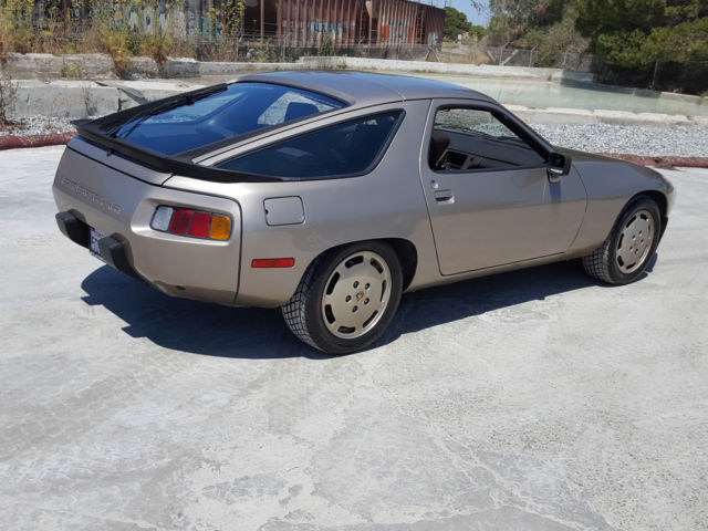 1984 Porsche 928 928 - photo 5