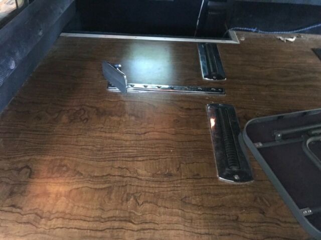 1988 Lincoln Town Car - photo 12