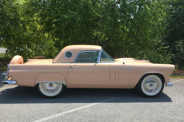 *RARE COLOR* Buckskin Tan 1956 Ford Thunderbird - V8/312ci/225hp/automatic 1956 Ford Thunderbird
