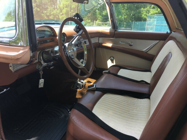1956 Ford Thunderbird - photo 12