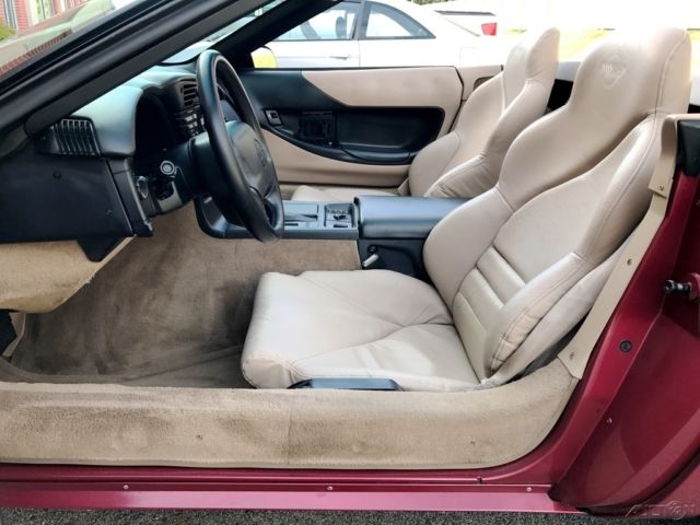 1994 Chevrolet Corvette Base Convertible 2-Door - photo 10