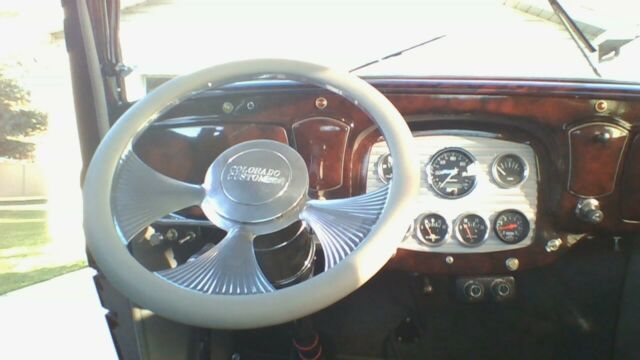 1935 Studebaker Dictator 3-Passenger Coupe - photo 2