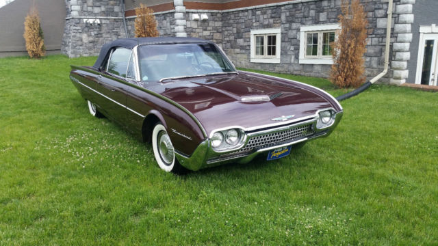 1962 Ford Thunderbird Convertible - photo 6