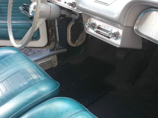 1961 Chevrolet Corvair 7 series sedan - photo 8