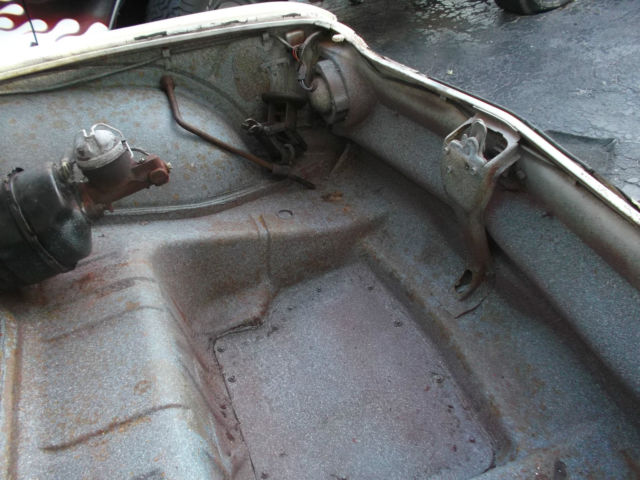 1961 Chevrolet Corvair 7 series sedan - photo 9
