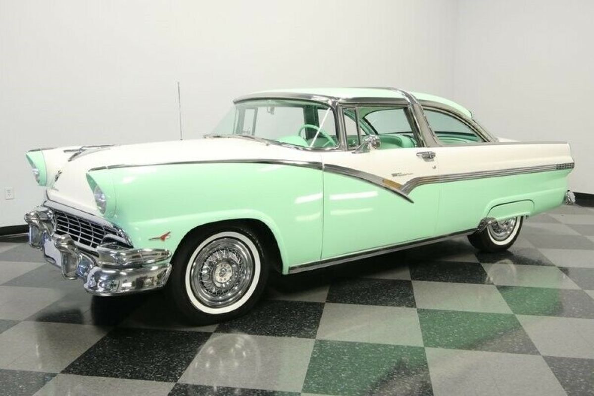 1956 Ford Crown Victoria - photo 7