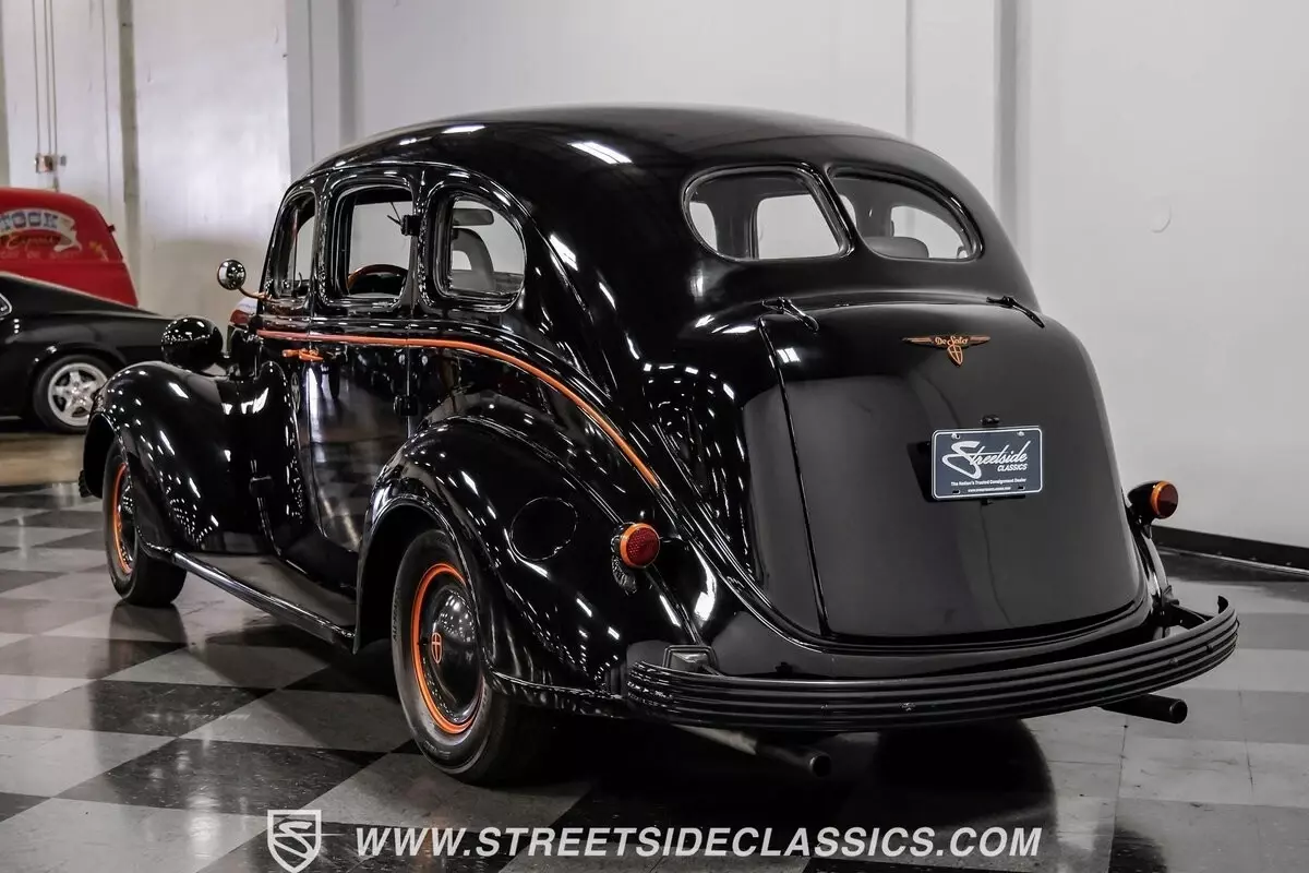 1937 Chrysler Desoto Streetrod - photo 11