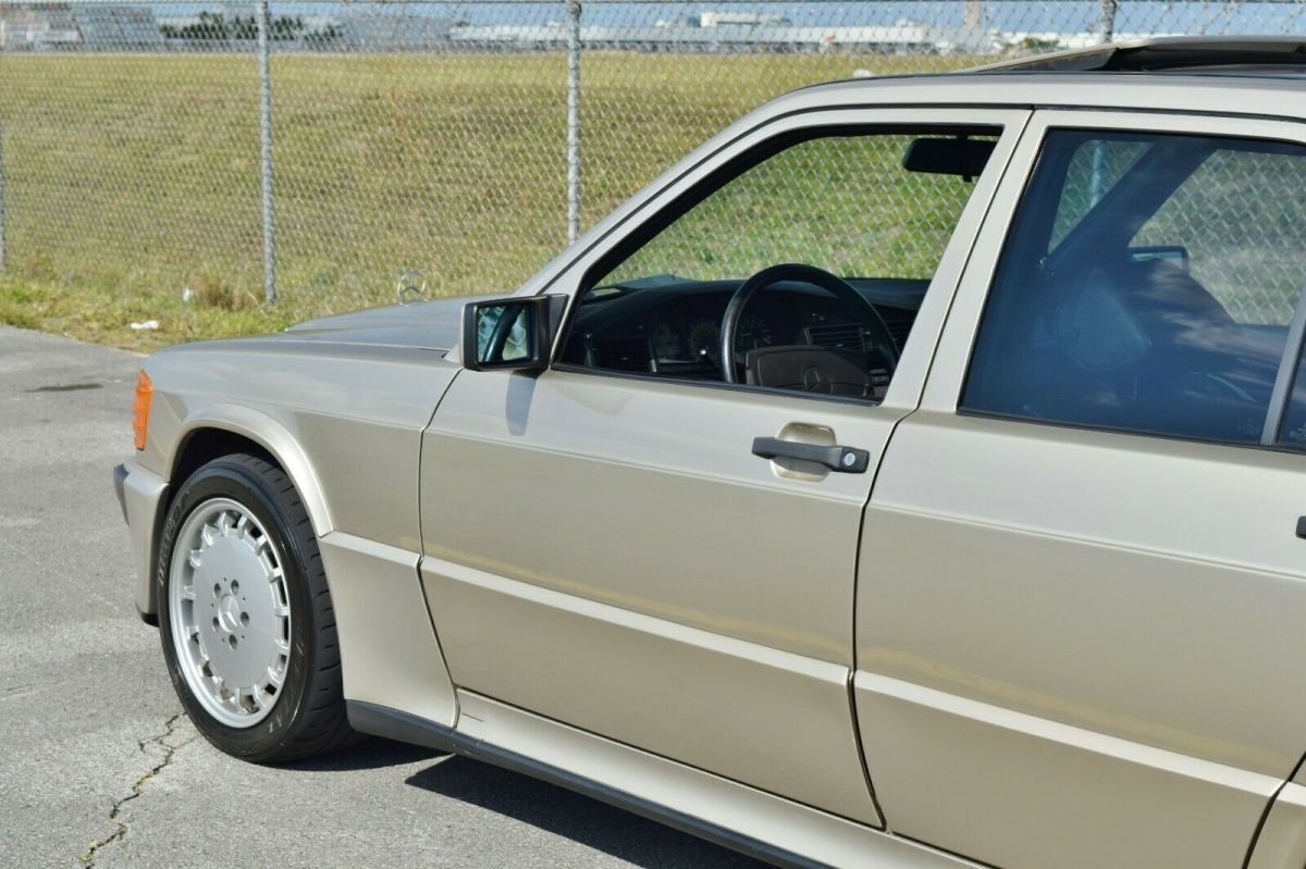 1987 Mercedes-Benz 190-Series 190E 2.3 -16 Cosworth - photo 10