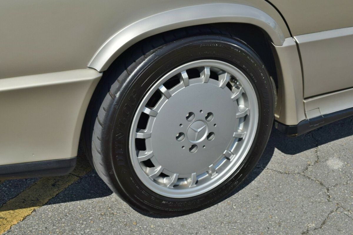 1987 Mercedes-Benz 190-Series 190E 2.3 -16 Cosworth - photo 5