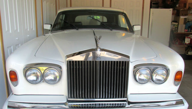 Rare Estate 1972 Rolls-Royce Corniche Automatic White Convertible, 32,175 miles 1972 Rolls-Royce Corniche
