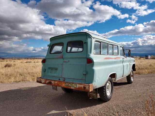 1965 GMC Suburban Custom - photo 3