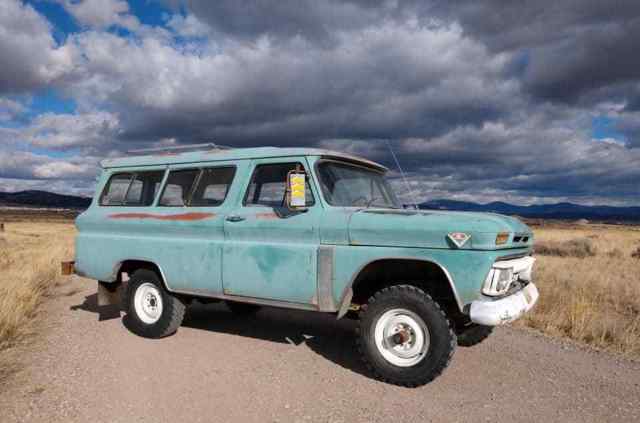 1965 GMC Suburban Custom - photo 5
