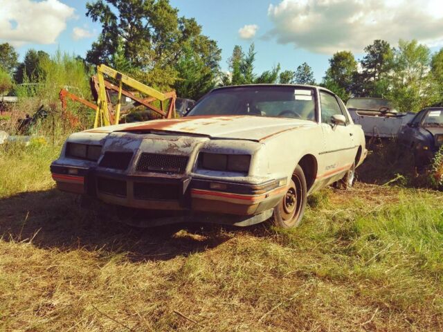 1986 Pontiac Grand Prix - photo 13