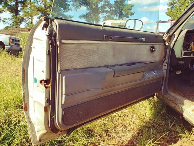 1986 Pontiac Grand Prix - photo 7