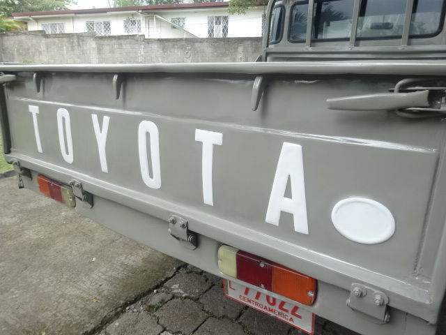 1979 Toyota Land Cruiser *Rare Factory Diesel* Pick up - FJ40 FJ45 HJ45 - photo 10