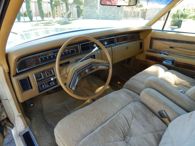 1977 Lincoln TOWN COUPE - photo 6