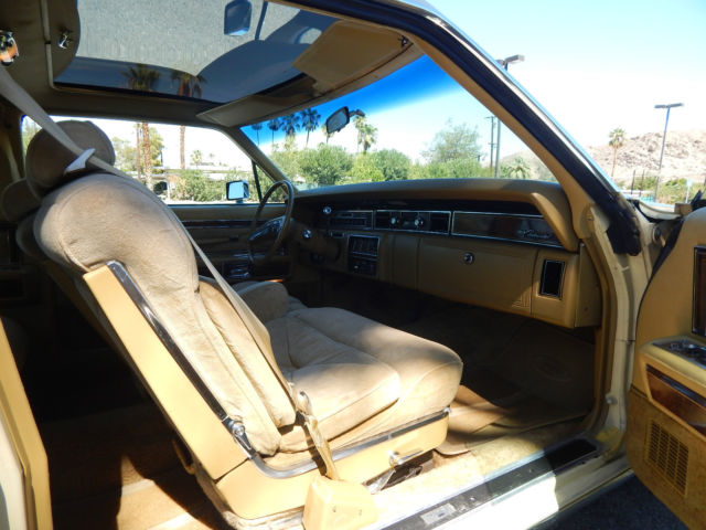 1977 Lincoln TOWN COUPE - photo 9