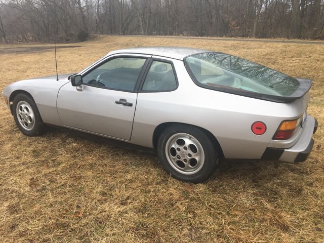 1987 Porsche 924 - photo 4