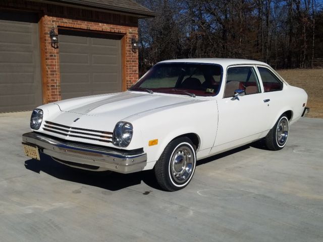 1976 Chevrolet Vega 2,078 ORIGINAL MILES documented - photo 4