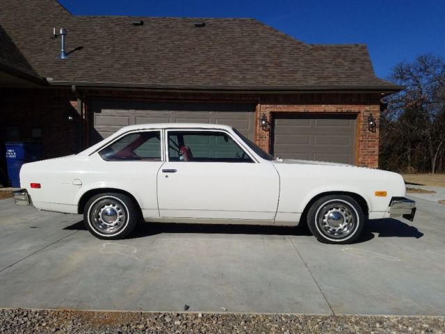 1976 Chevrolet Vega 2,078 ORIGINAL MILES documented - photo 5