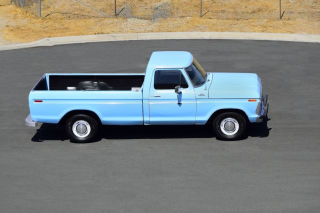 1977 Ford F-100 Custom-302 V8-Automatic-Extra Clean-Inspected- - photo 7