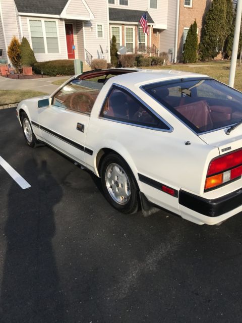 1985 Nissan 300ZX 2+2 - photo 2