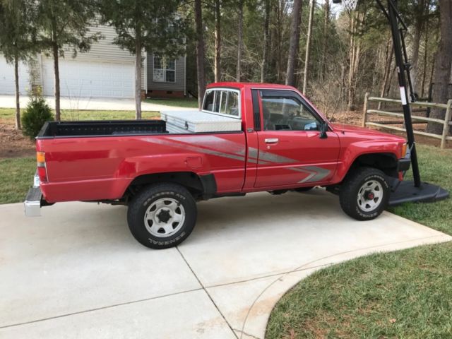 1988 Toyota Pickup - photo 2